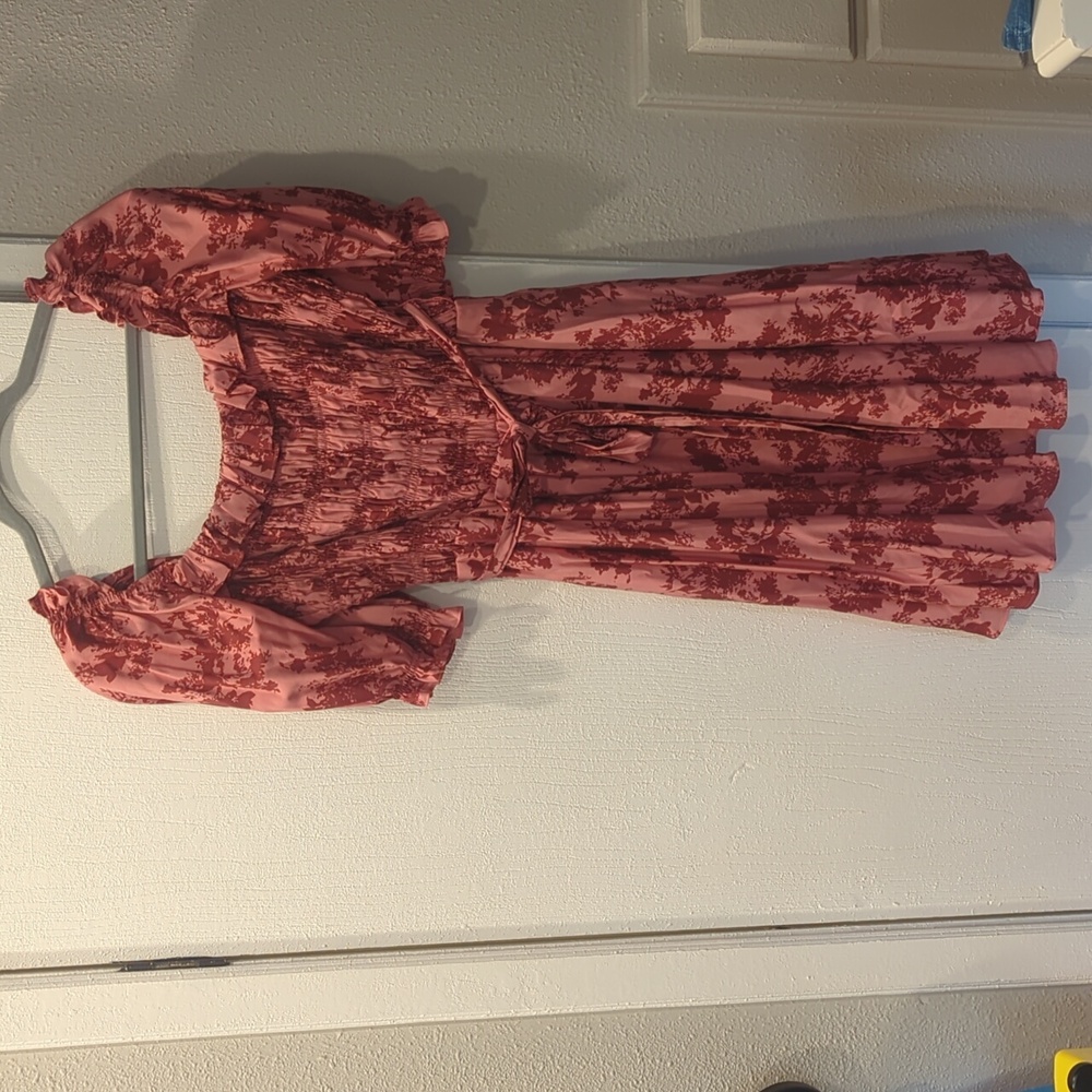 GAL MEETS GLAM, sample dress size 6/8